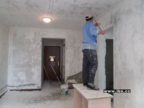 宝安二手房翻新木地板打蜡翻新铲墙批灰刷墙木门家具刷漆翻新